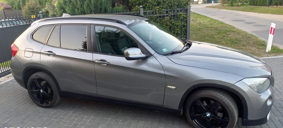 BMW X1 cena 33900 przebieg: 307000, rok produkcji 2011 z Międzyrzecz małe 232